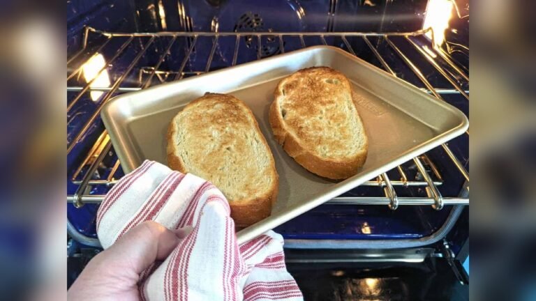 How to Toast Buns in the Oven: Easy Tips for Perfectly Crispy Buns