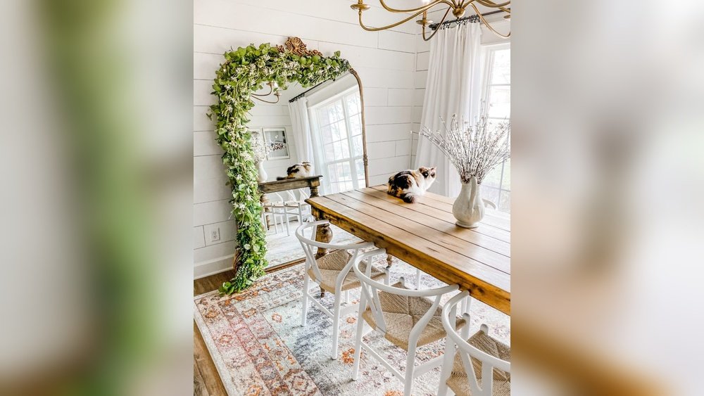 How to Decorate a Large Mirror