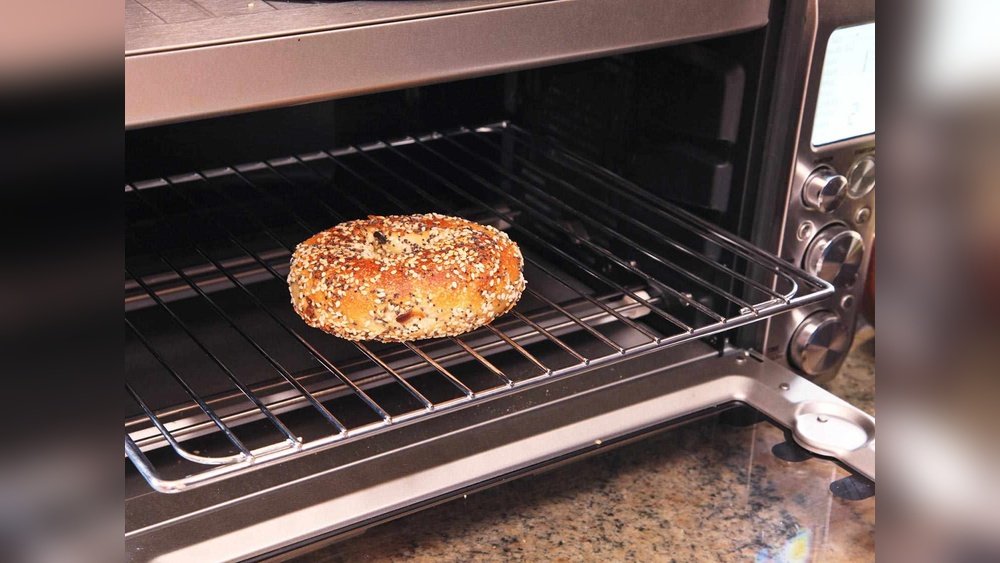 How to Toast Bagel in Oven