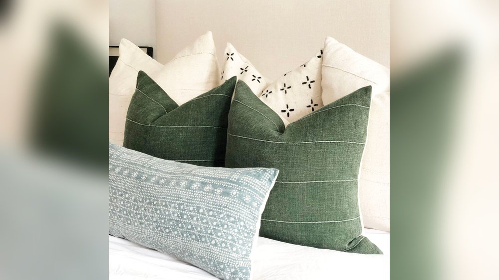 What are Throw Pillows